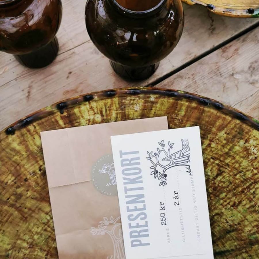 Uppvakta någon med ett presentkort från Rosendals Trädgård