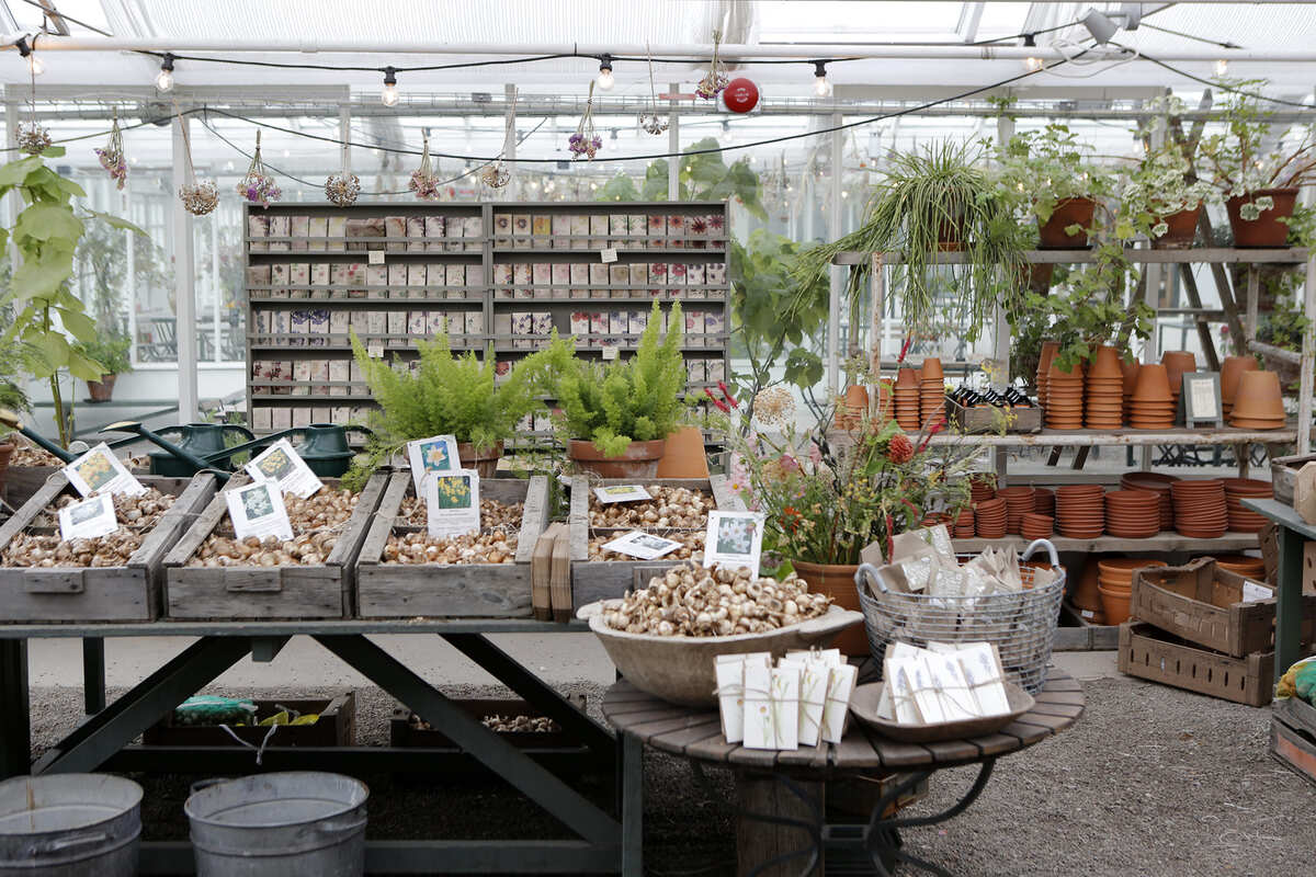 Lökmarknad i Plantboden  |  Rosendals Trädgård